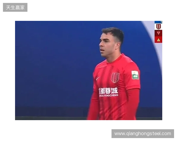 半场-成都蓉城暂0-0青岛海牛 罗慕洛、韦世豪中柱 韦林顿失良机